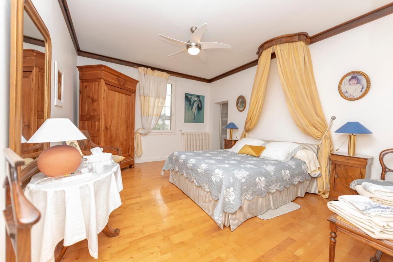 Chambres d'hôtes de charme au REFUGE DU PEINTRE prés de St Emilion Sainte-Terre Esterno foto